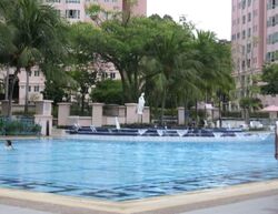 Melville Park (D18), Condominium #561286541